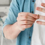 Επτά σημάδια που δείχνουν ότι ο σύντροφός σας αξίζει να χωρίσετε: δώστε τους προσοχή 1761345627_-.webp.webp